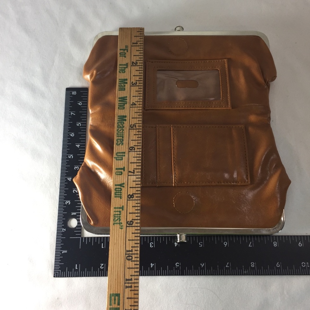 Like new Large tan wallet multi pockets clutch - Picture 6 of 6